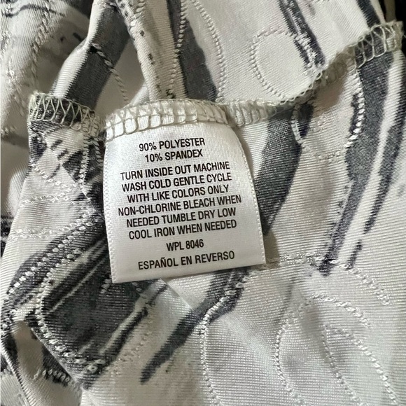 JM Collection, Black & Off White Print, 3/4 Sleeve Top, XL PIT to PIT 22 - Picture 5 of 5